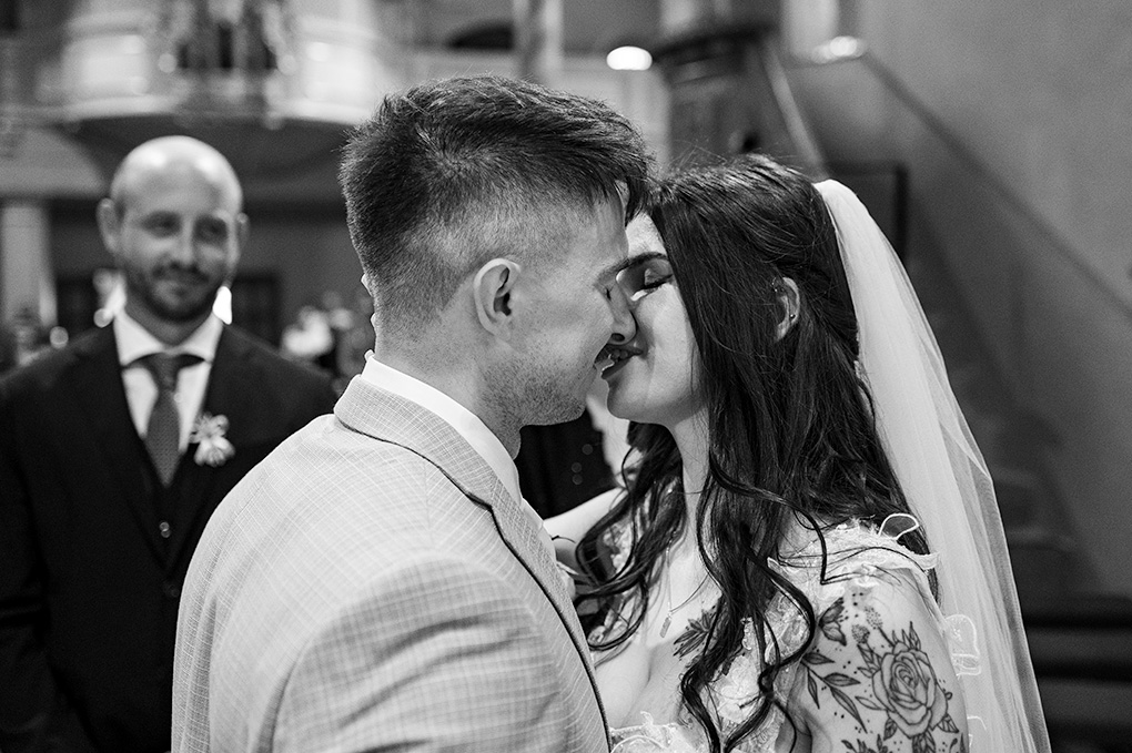 Prvý manželský bozk v trenčianskom kostole.